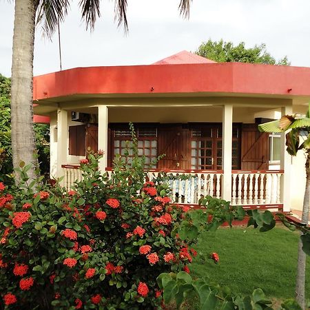 Residence De La Baie Le Moule Kültér fotó